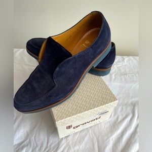 GRAVATI Size 11 Men’s Blue Suede Slip-On Loafers